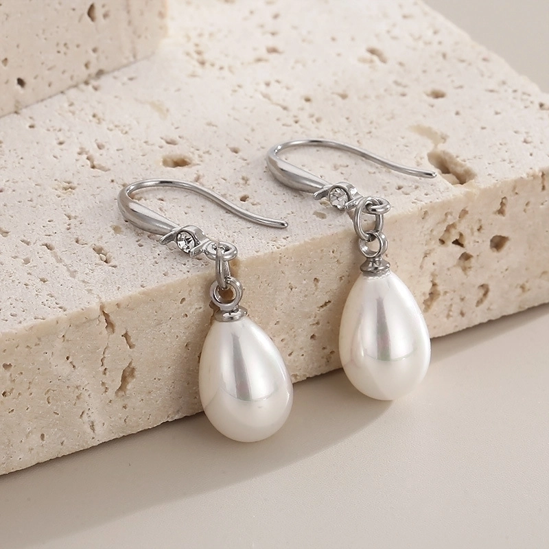 1 Pair Fashion Solid Color Plating Inlay 304 Stainless Steel Stainless Steel Satellite Stone Rhinestones 18K Gold Plated Drop Earrings