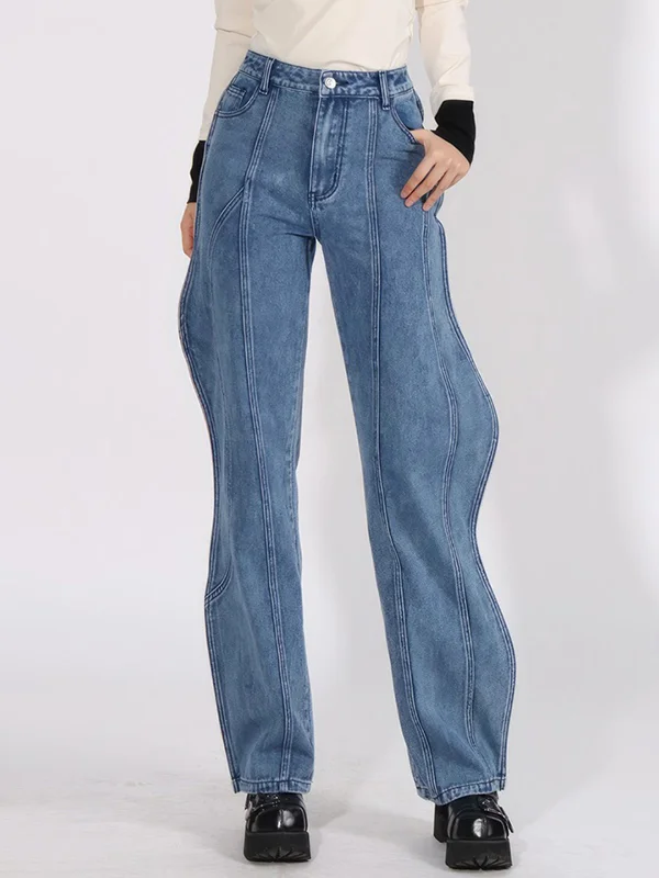 Elevated Style – High-Rise Straight Leg Button-Adorned Denim Pants