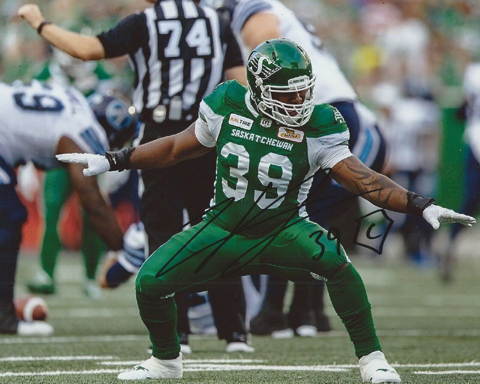 Charleston Hughes Signed 8x10 Photo Poster painting Saskatchewan Roughriders Autographed COA B