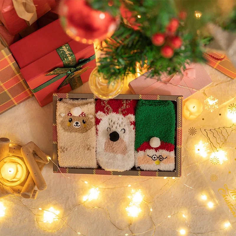 Christmas and Winter Socks Box - Santa, Snowman, Deer DMladies