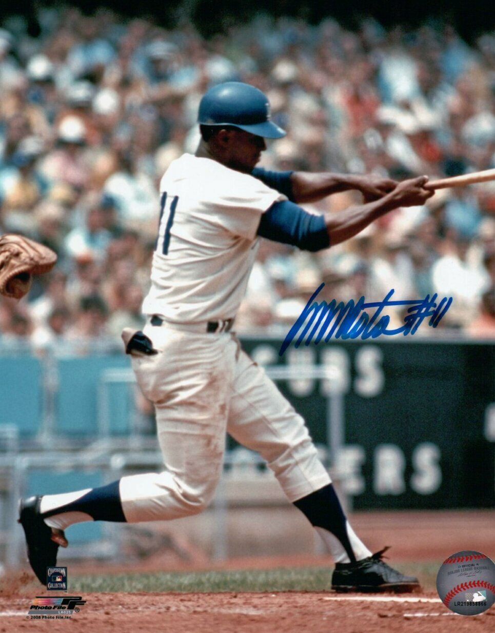 Manny Mota Signed Autographed 8X10 Photo Poster painting Dodgers Home Swing #11