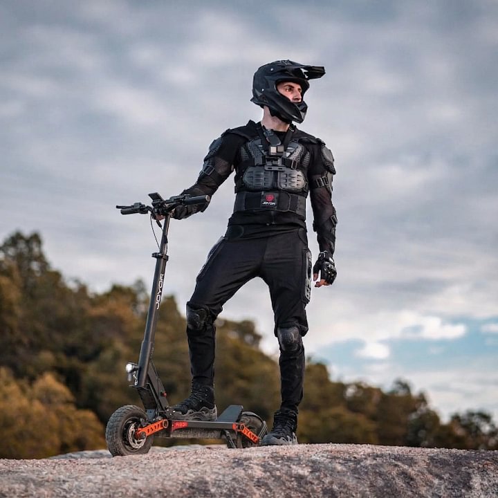 Joyor S10S Electric Scooter (New Z-Version) | 2000W Dual Motor Joyor S10S Electric Scooter (New Z-Version) | 2000W Dual Motor