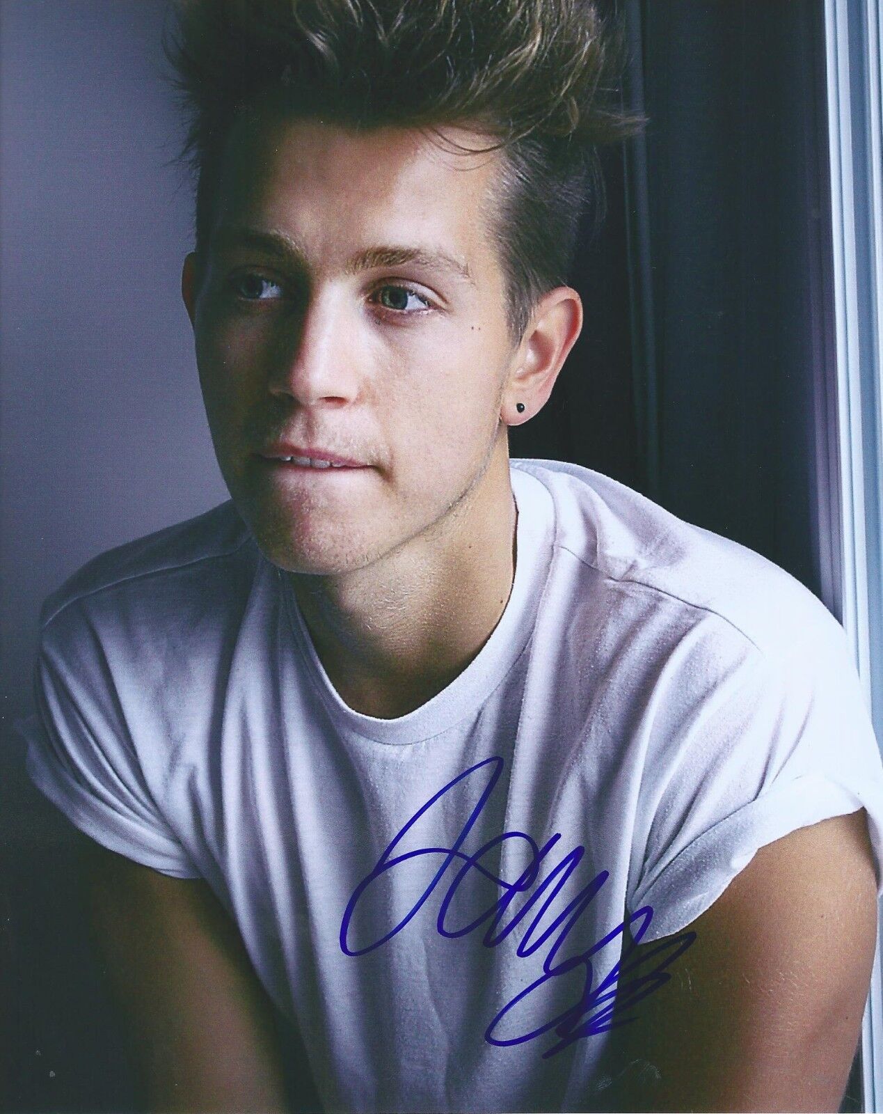 JAMES MCVEY THE VAMPS SIGNED AUTOGRAPHED 8X10 Photo Poster painting UK POP #2