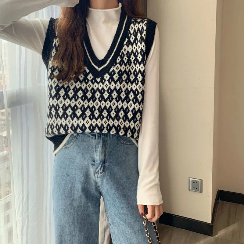 Pullover Sleeveless Argyle Sweater Vest Women Oversize Knitted Korean Fashion Top With V Neck Ladies Clothing Knitwear 2020