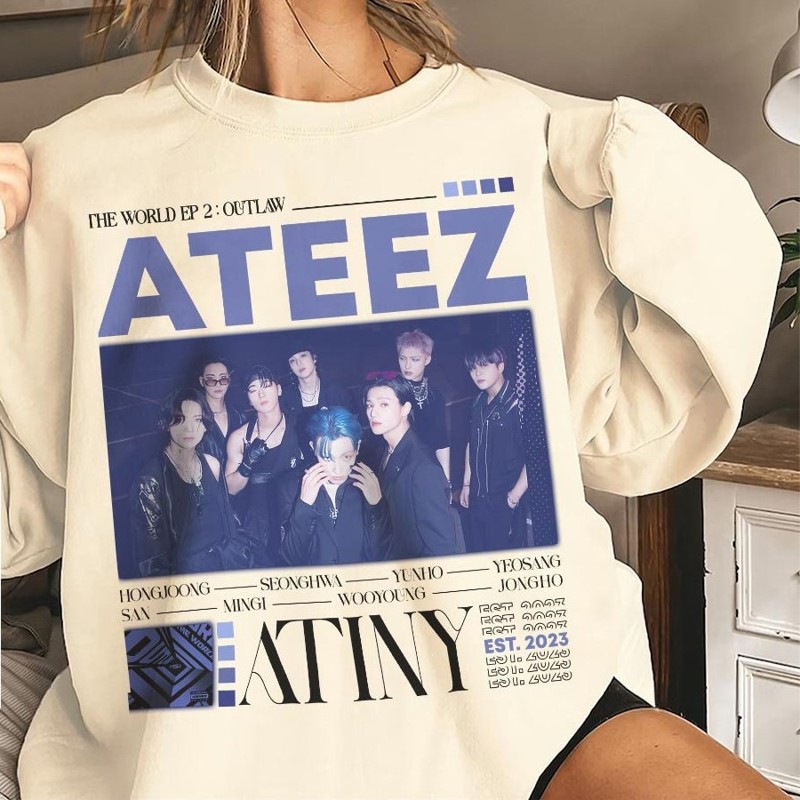 ATEEZ THE WORLD EP.2 : OUTLAW ATINY Sweatshirt