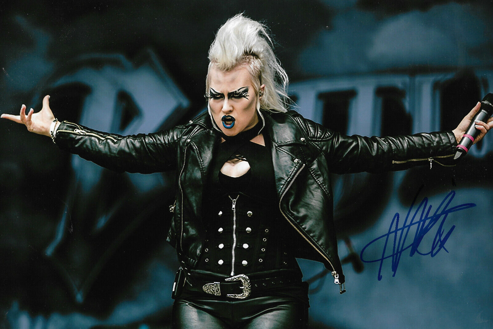 Noora Louhimo Battle Beast