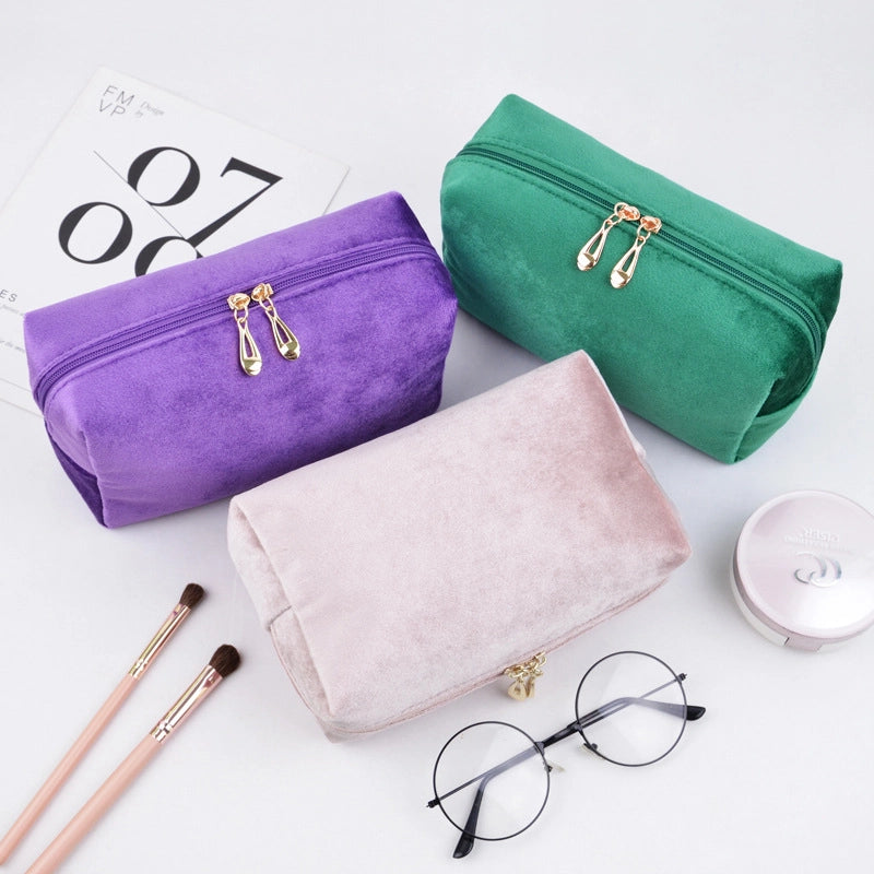 Vintage Style Classic Style Solid Color Velvet Square Makeup Bags