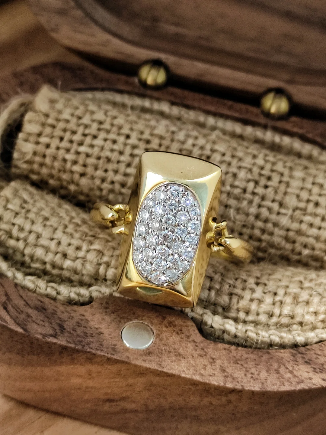 S466 钻石长方立体黄白双色戒指K18/PT900，钻石 0.35ct ，6.6g，16/55码【ins欧美风，显大有存在感，款式独特，不撞款，动态美，找客服看动态视频】