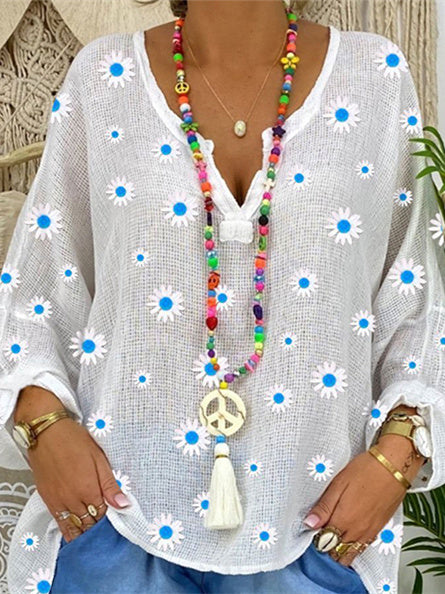 Women's Long Sleeve V-neck Floral Printed Top & Pockets Design Shorts Set