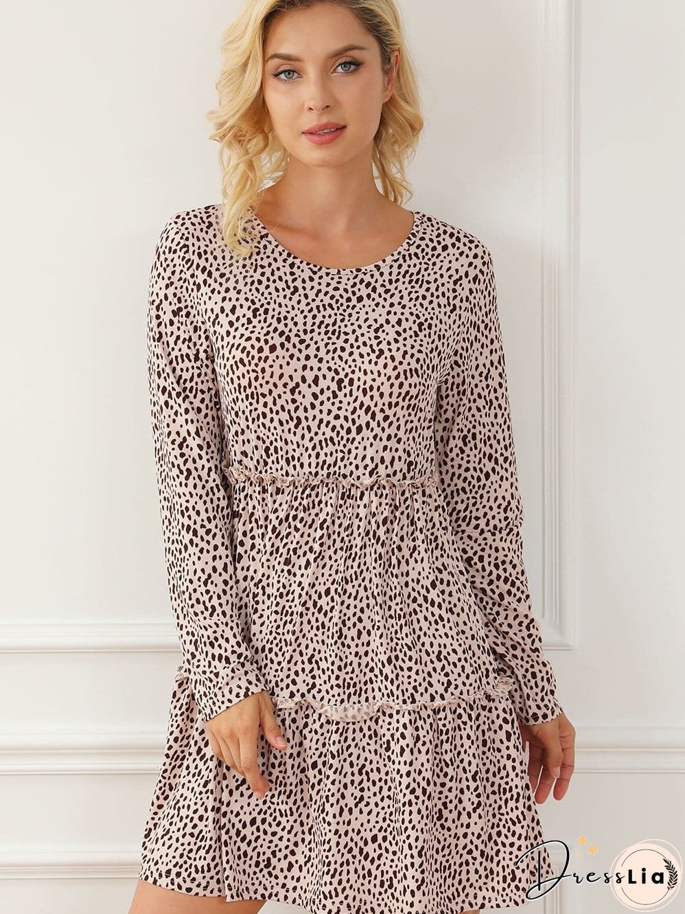 Feminine Floral Dress with V-Neck