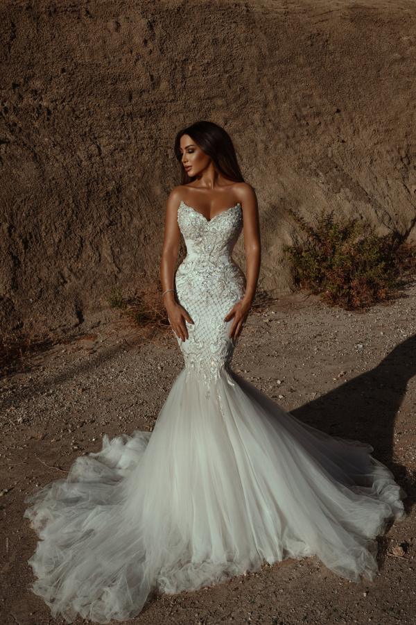 Luluslly Sweetheart Backless Long Meramid Wedding Dresses with Lace Appliques