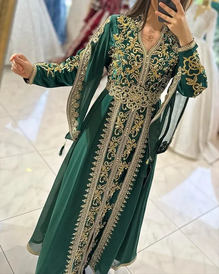 Ladies fashionable and elegant dress