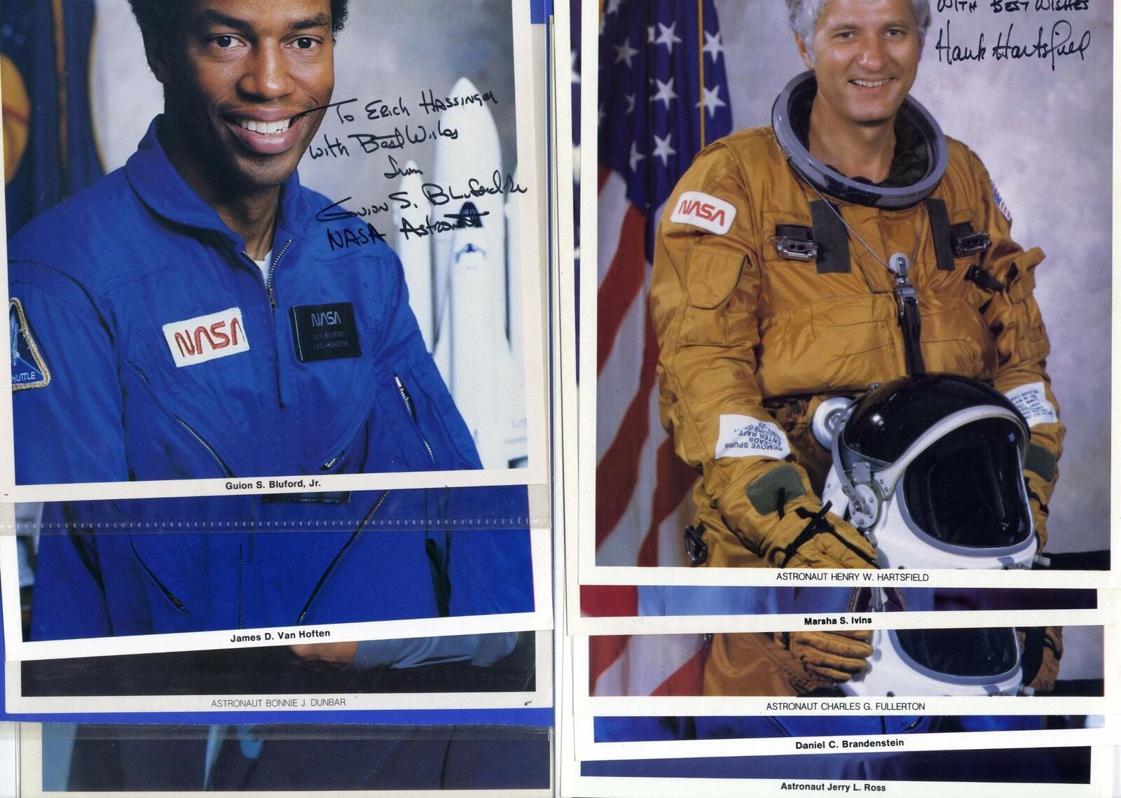 26 NASA ASTRONAUT autographs, 25 signed Photo Poster paintings