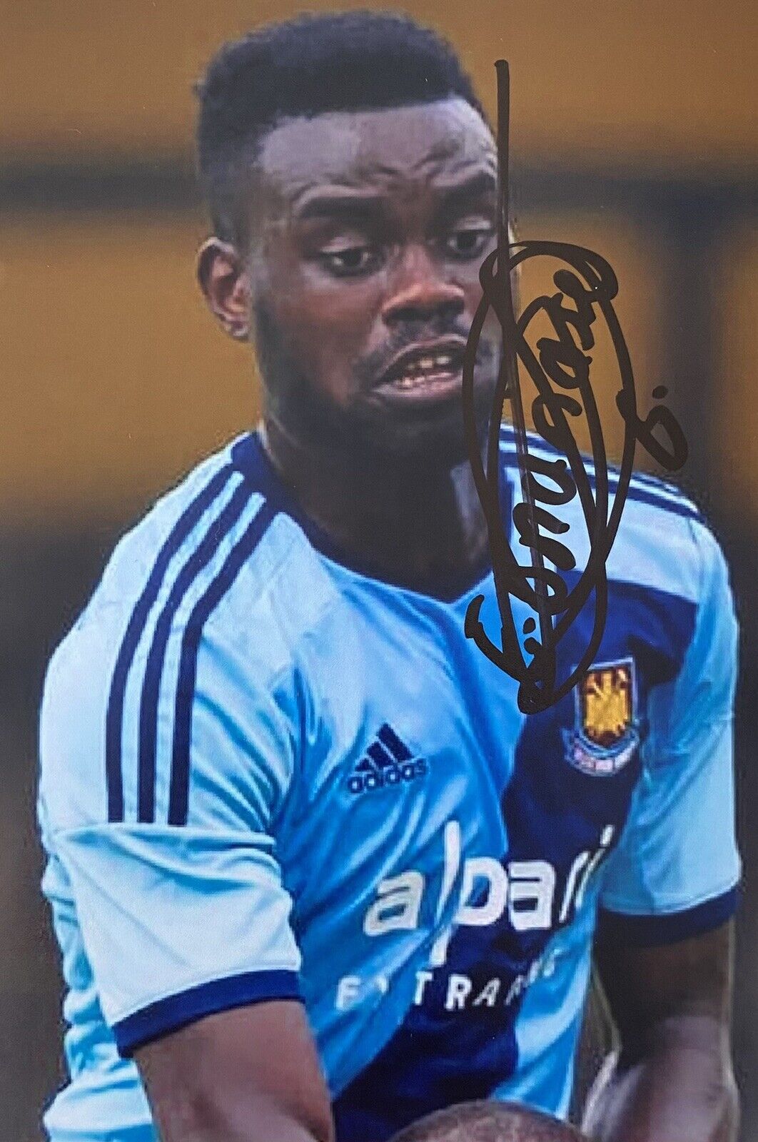 Manny Onariase Genuine Hand Signed West Ham United 6X4 Photo Poster painting