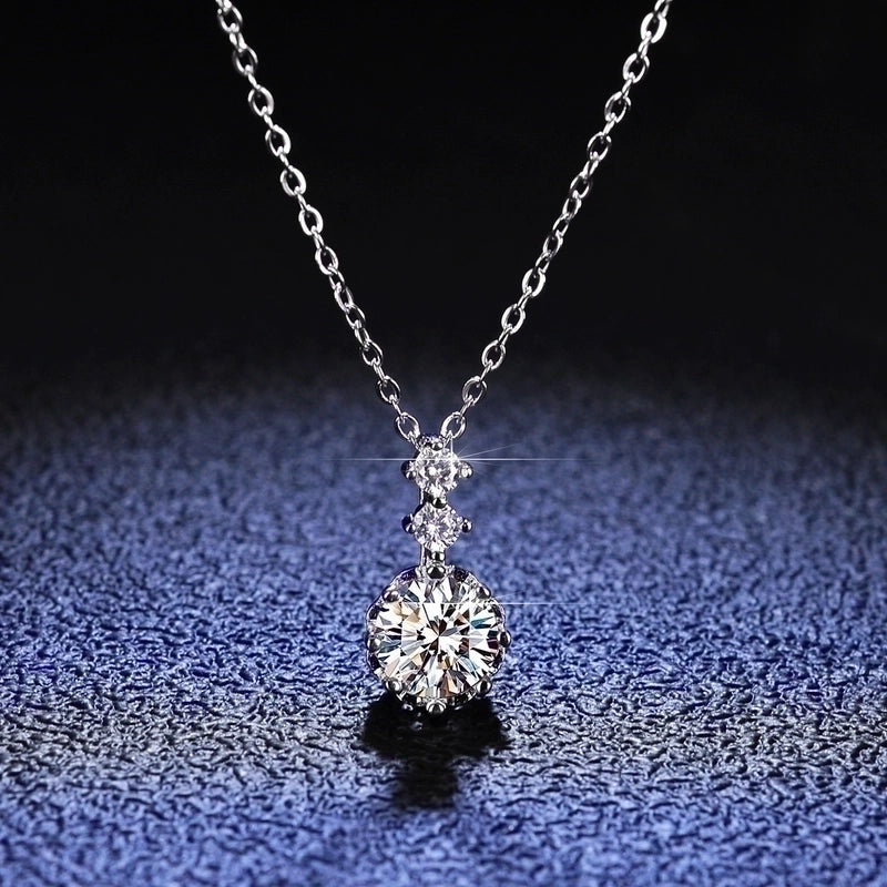 925 Sterling Silver Moissanite Zircon Inlay Round Pendant Necklace