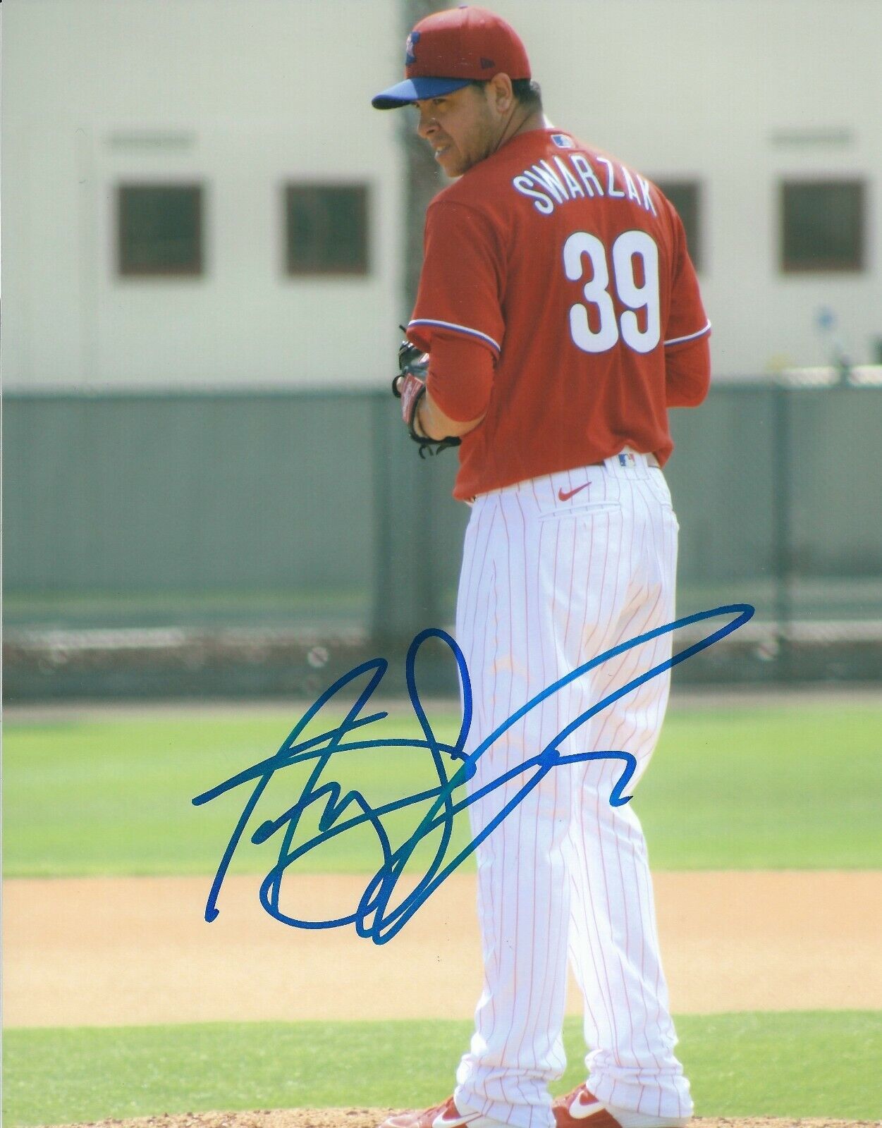 Signed 8x10 ANTHONY SWARZAK Philadelphia Phillies Autographed Photo Poster painting - COA