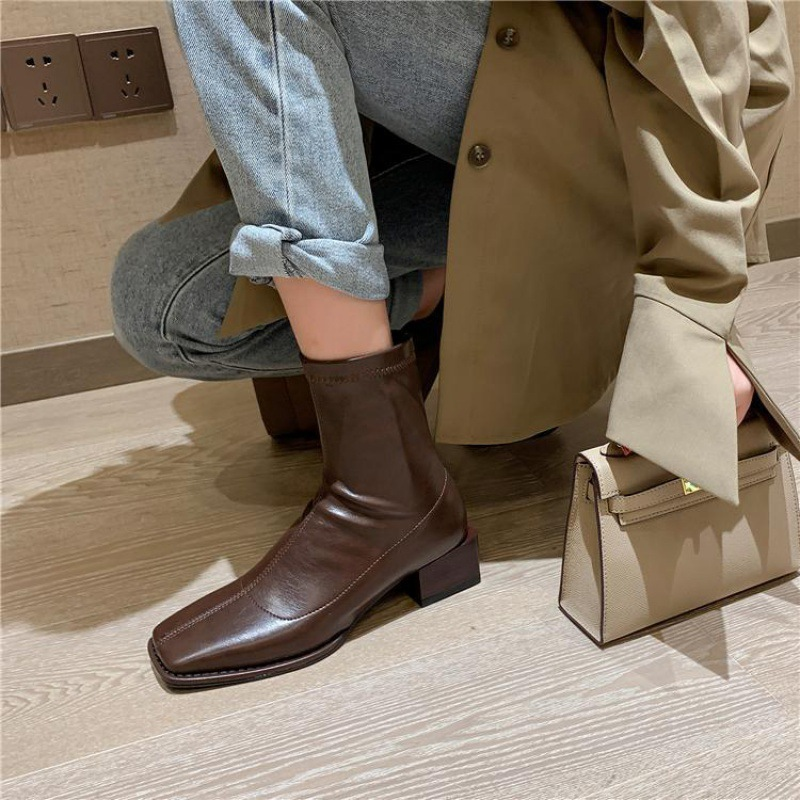 Fashionable Brown Women Shoes Mid-high Short Boots Trendy Slim Fit Elastic Shoes Pure Leather Head Heel  Boots