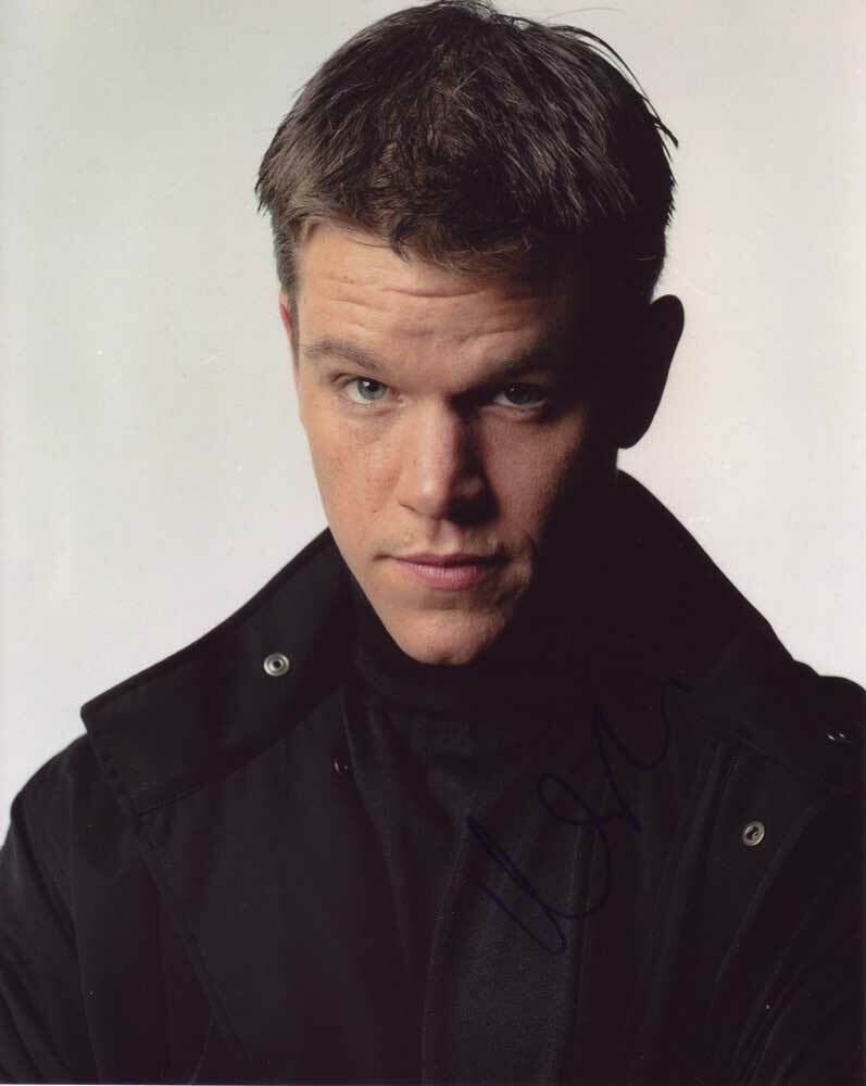 Matt Damon In-person AUTHENTIC Autographed Photo Poster painting SHA #49731