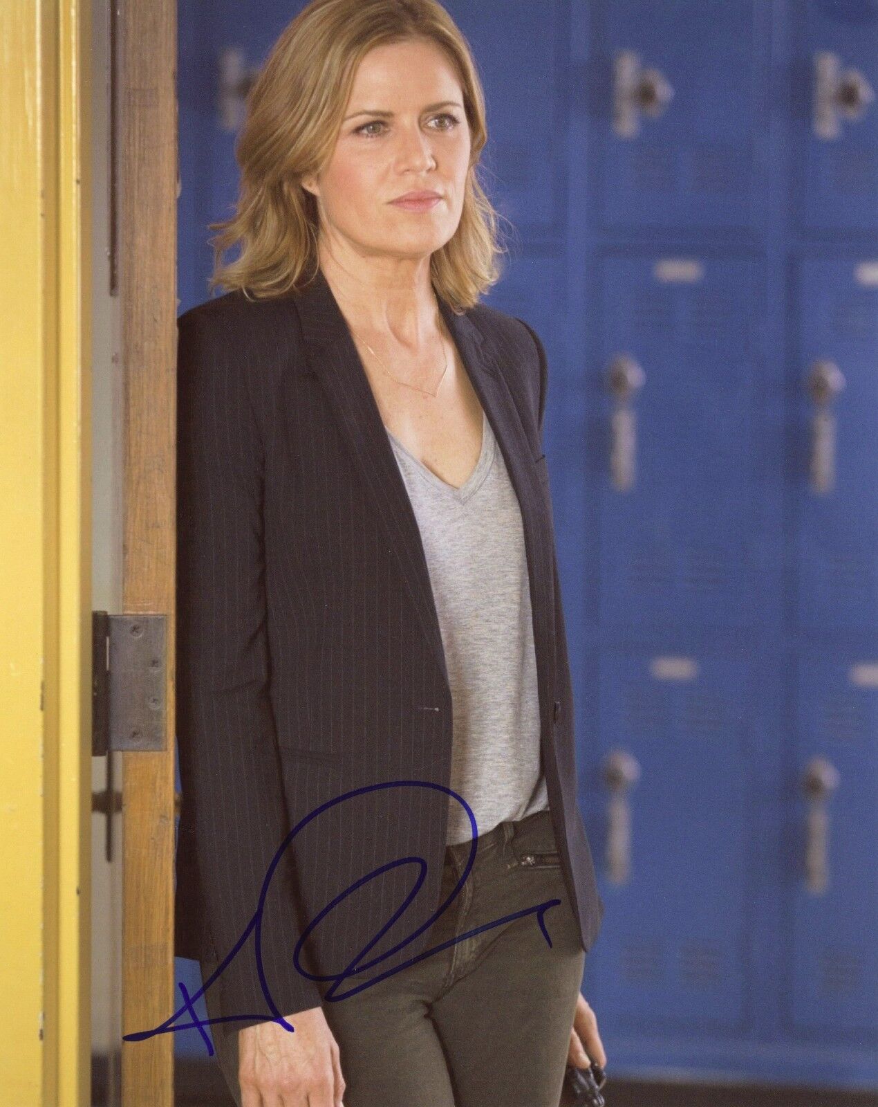 ~~ KIM DICKENS Authentic Hand-Signed ~Fear the Walking Dead~ 8x10 Photo Poster painting ~~