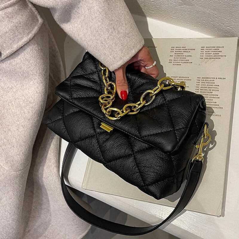 էѧӧܧ Trendy Quilted Small Shoulder Crossbody Bags for Women 2021Women's Winter Branded Trending Chain Handbags Purses