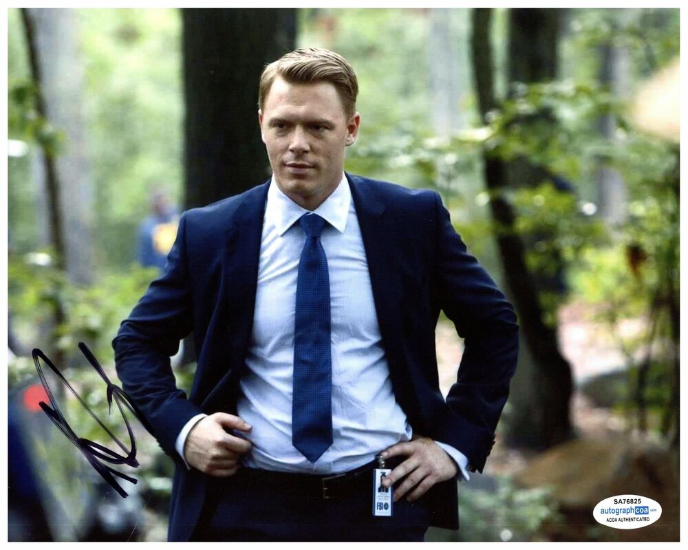 Diego Klattenhoff Signed 8x10 Photo Poster painting The Blacklist Autographed