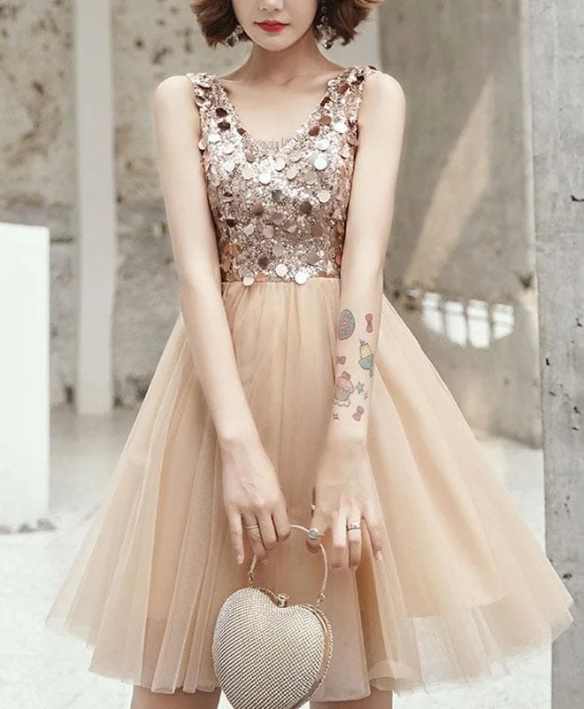 Champagne V Neck Tulle Sequin Short Prom Dress