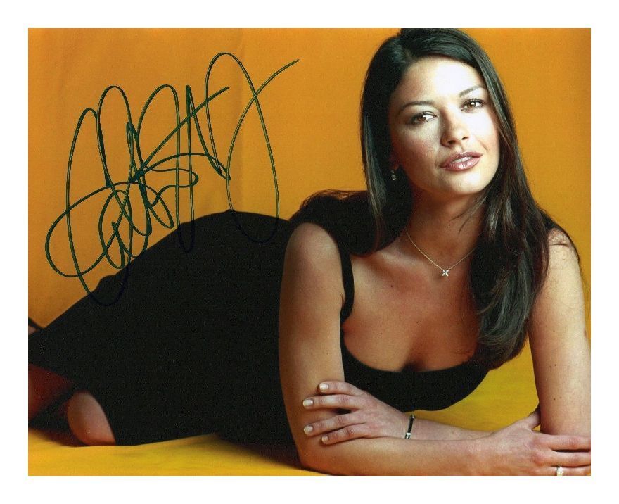 CATHERINE ZETA JONES AUTOGRAPHED SIGNED A4 PP POSTER Photo Poster painting PRINT 7