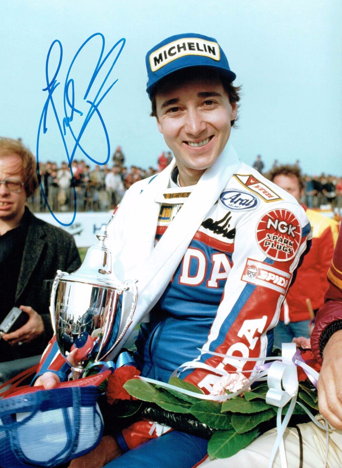 Fast Freddie SPENCER Autograph 2017 SIGNED 16x12 Photo Poster painting D HONDA Rider AFTAL COA