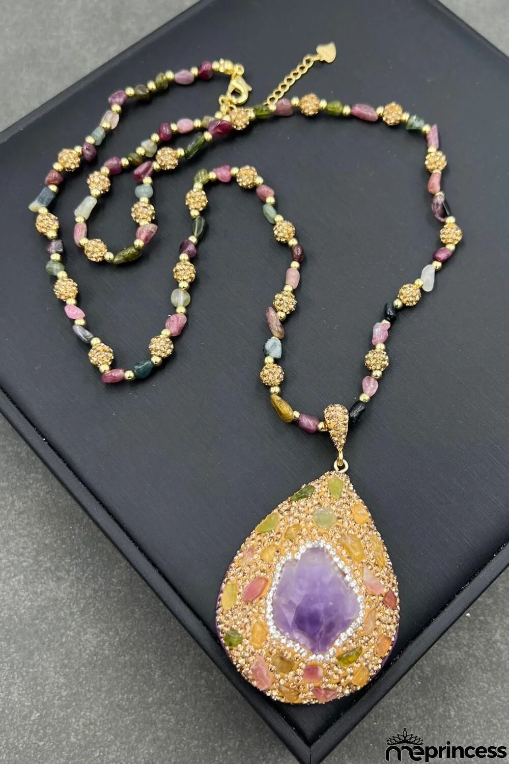 Ready To Flaunt Necklace