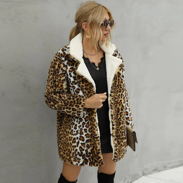 Women Faux Fur Coat Leopard Print Stud for Autumn and Winter Overcoat