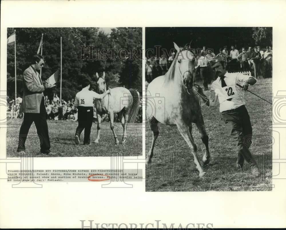 Press Photo Poster painting Mike Nichols at annual show auction of Arabian Horses in Poland