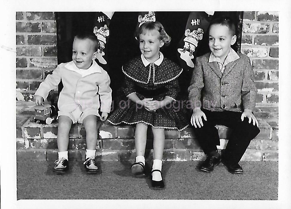 Found Photo Poster paintinggraph BLACK AND WHITE Original Portrait CHRISTMAS KIDS 21 58 B