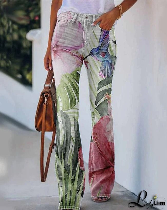 Stylish Women's High-Waisted Bootcut Flare Jeans with Side Pockets