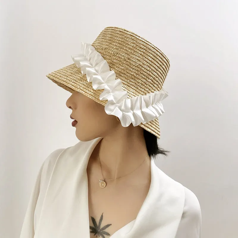 Braided summer hat with pleats and stripes &ndash; BreezyStripes
