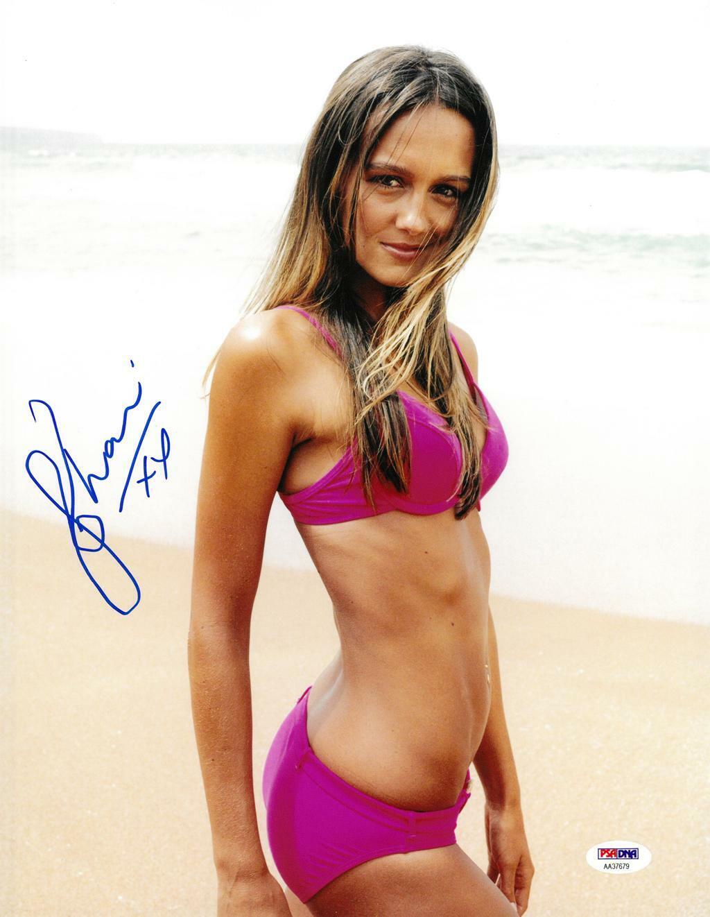 Sharni Vinson Signed Authentic Autographed 11x14 Photo Poster painting PSA/DNA #AA37679