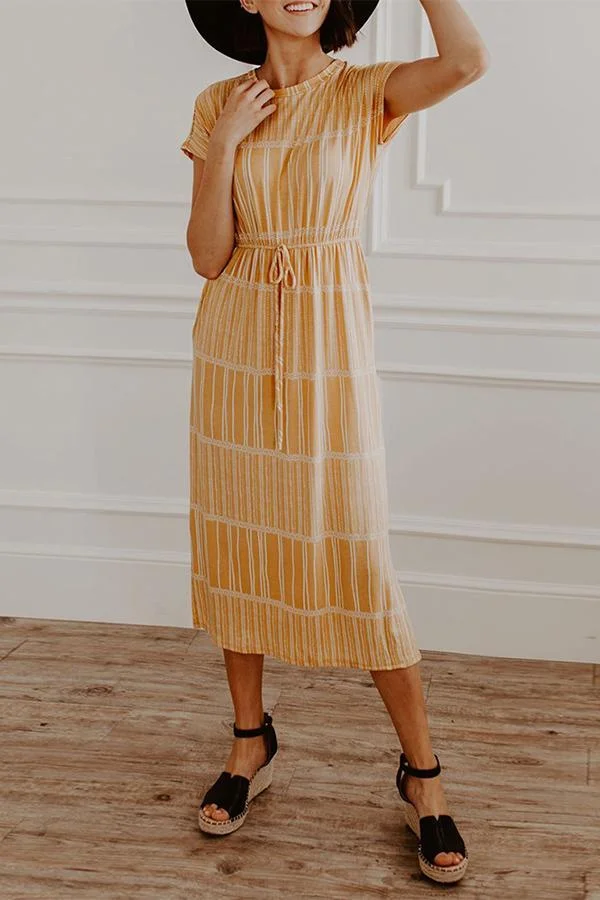 Womens Cute Short Sleeve Slit Round Neck Dress-Allyzone-Allyzone