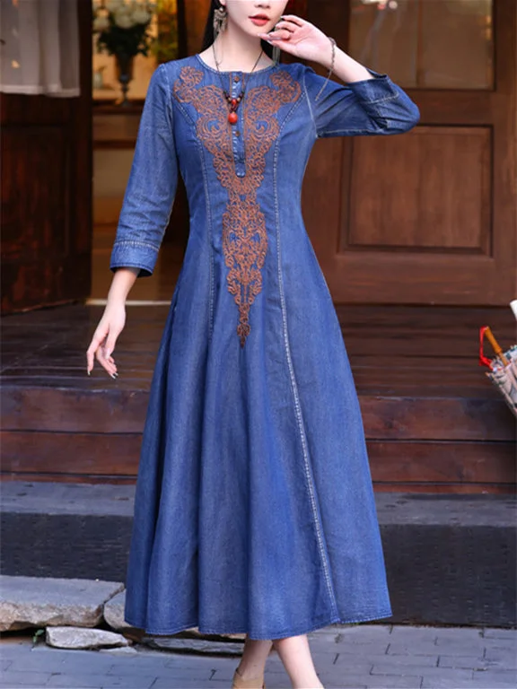Women's Denim Embroidery 3/4 Sleeve Scoop Neck Dress