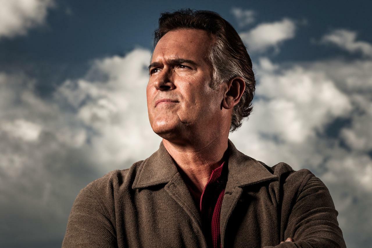 Bruce Campbell 8x10 Picture Simply Stunning Photo Poster painting Gorgeous Celebrity #9