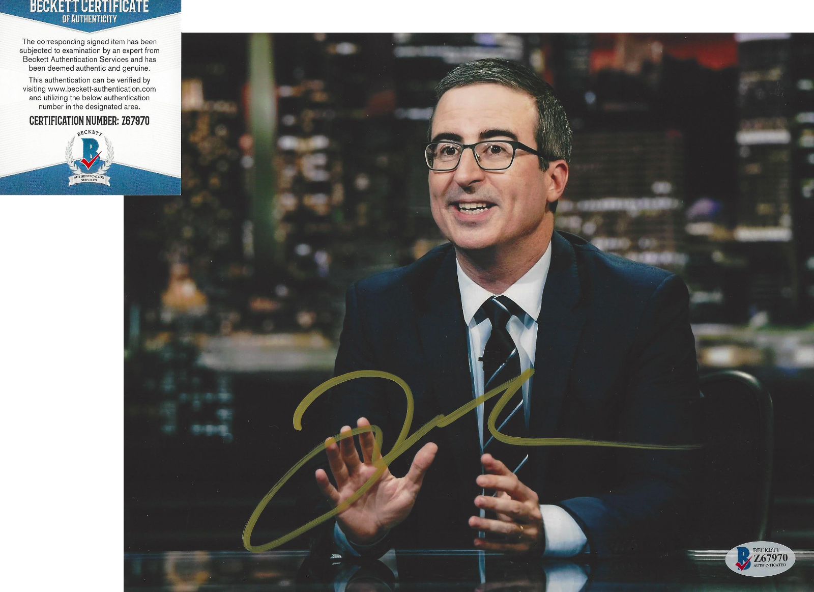 TV HOST JOHN OLIVER SIGNED LAST WEEK TONIGHT 8x10 Photo Poster painting F ACTOR BECKETT COA BAS