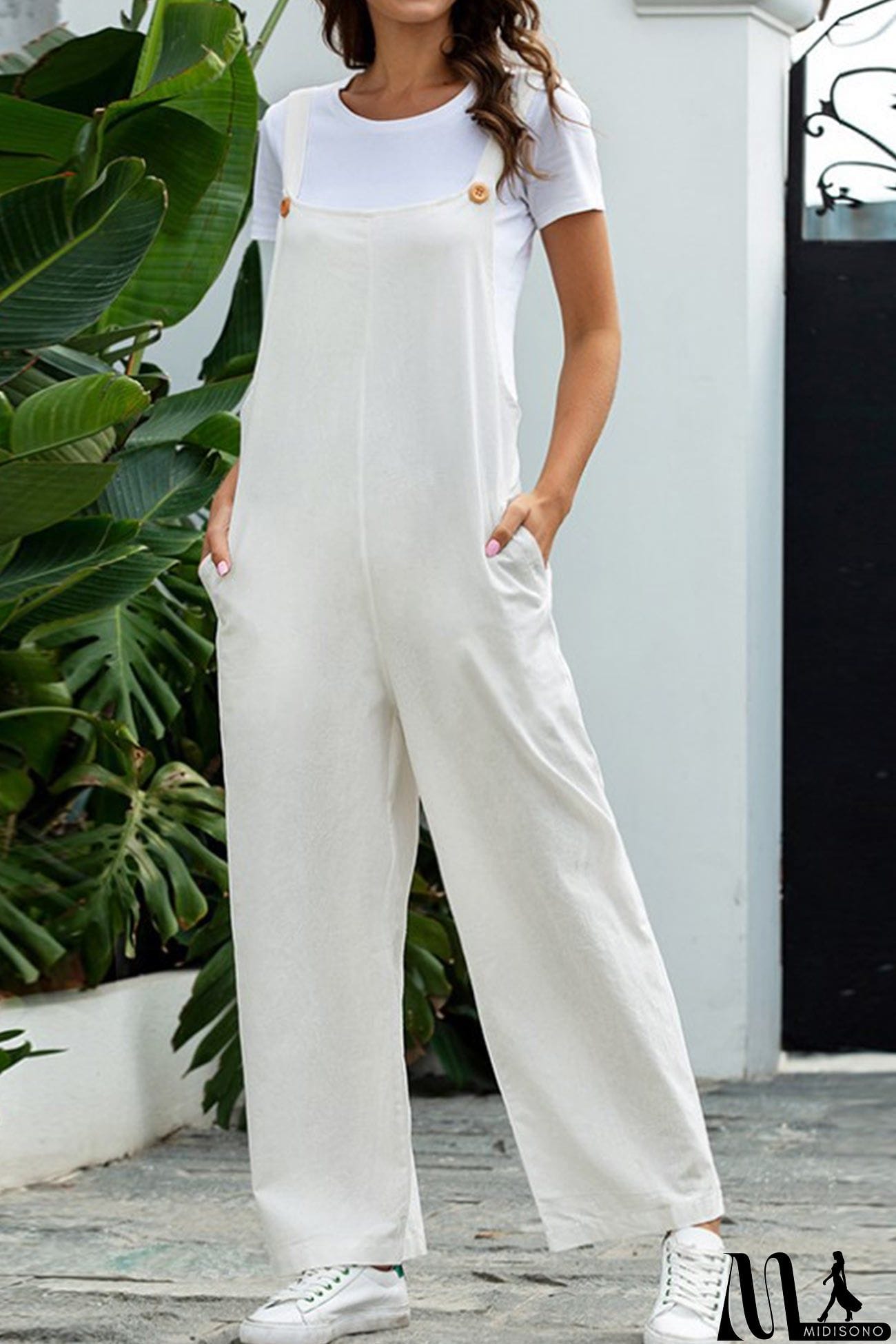 MidiSono - Solid Color Sleeveless Long Pants Jumpsuits