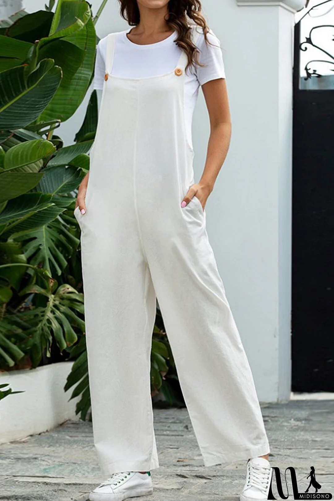 MidiSono - Solid Color Sleeveless Long Pants Jumpsuits