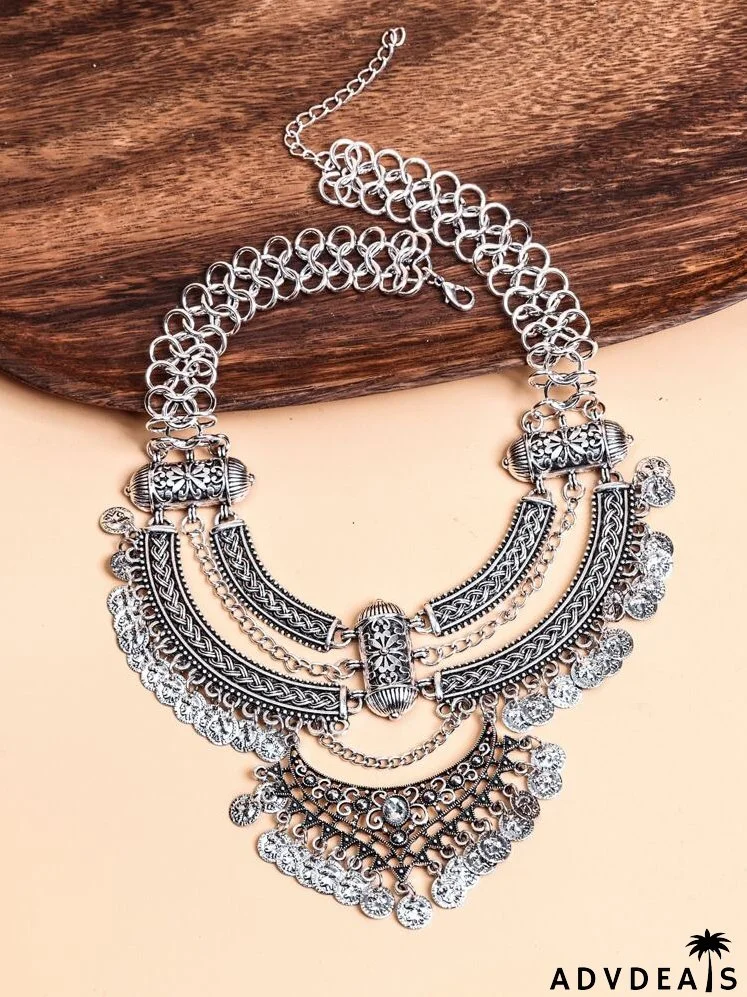 Round Tassel Decor Layered Necklace