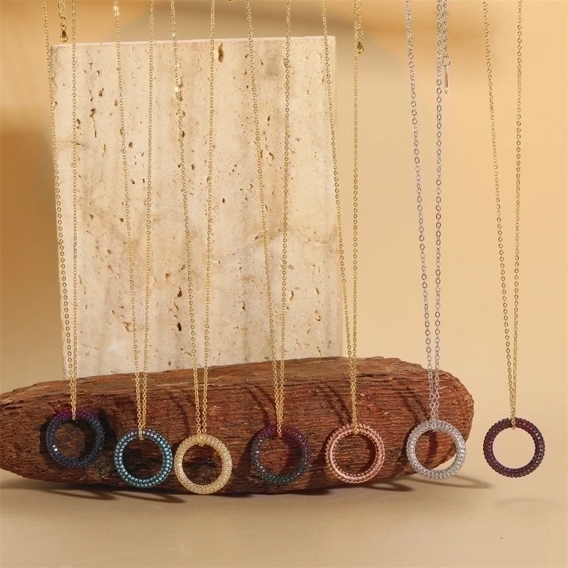 Copper 14K Gold Plated White Gold Plated Minimalist Circle Inlay Zircon Pendant Necklace