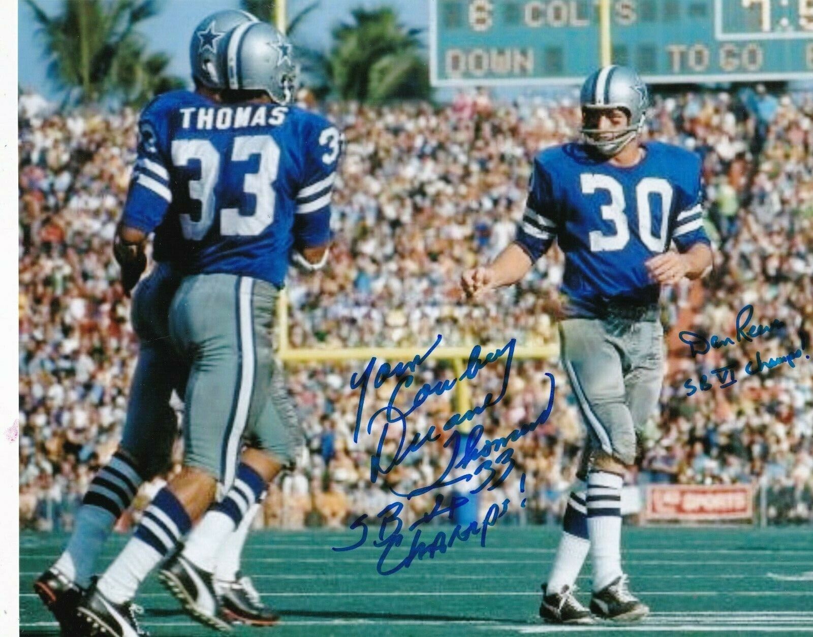 DUANE THOMAS / DAN REEVES DALLAS COWBOYS SB VI CHAMPS ACTION SIGNED 8x10