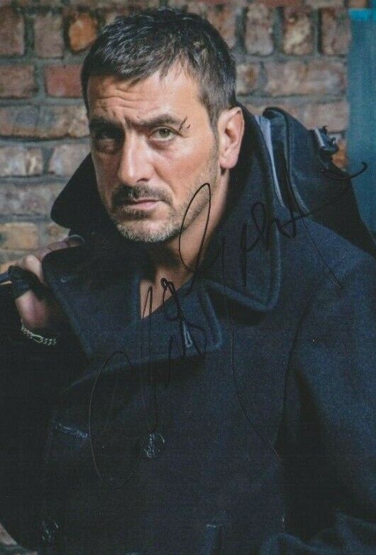 Chris Gascoyne **HAND SIGNED** 6x4 Photo Poster painting ~ Coronation Street ~ AUTOGRAPHED