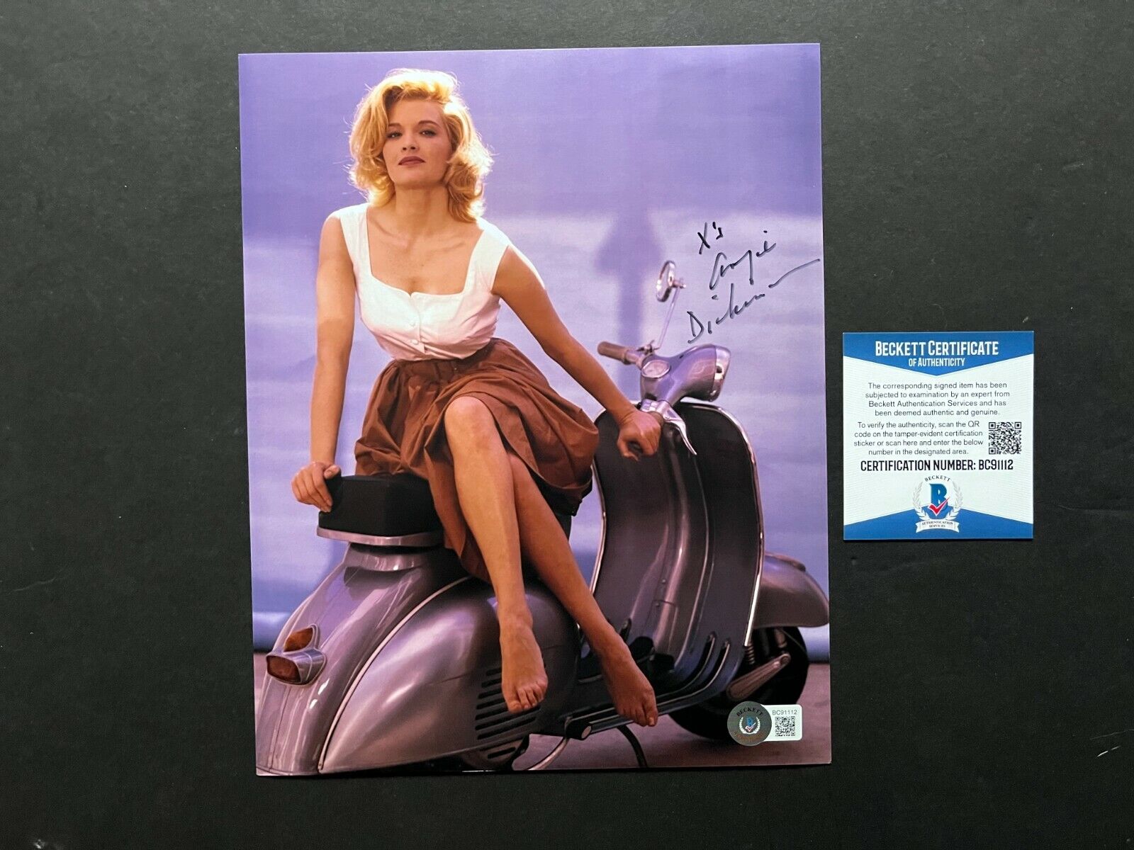 Angie Dickinson Hot! signed autographed classic sexy 8x10 Photo Poster painting Beckett BAS Coa