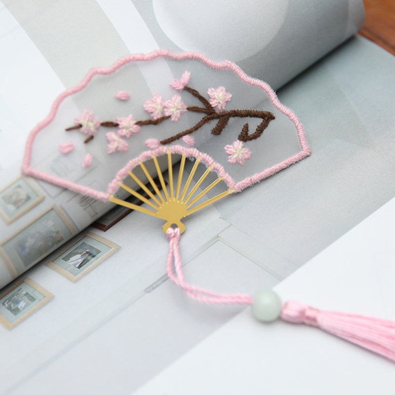 

Pink Plum Blossom - Fan Shaped Bookmark Embroidery - Cross Stitch, 501 Original