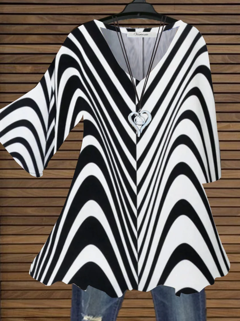Women Half Sleeve V-neck Striped Colorblock Top Dress