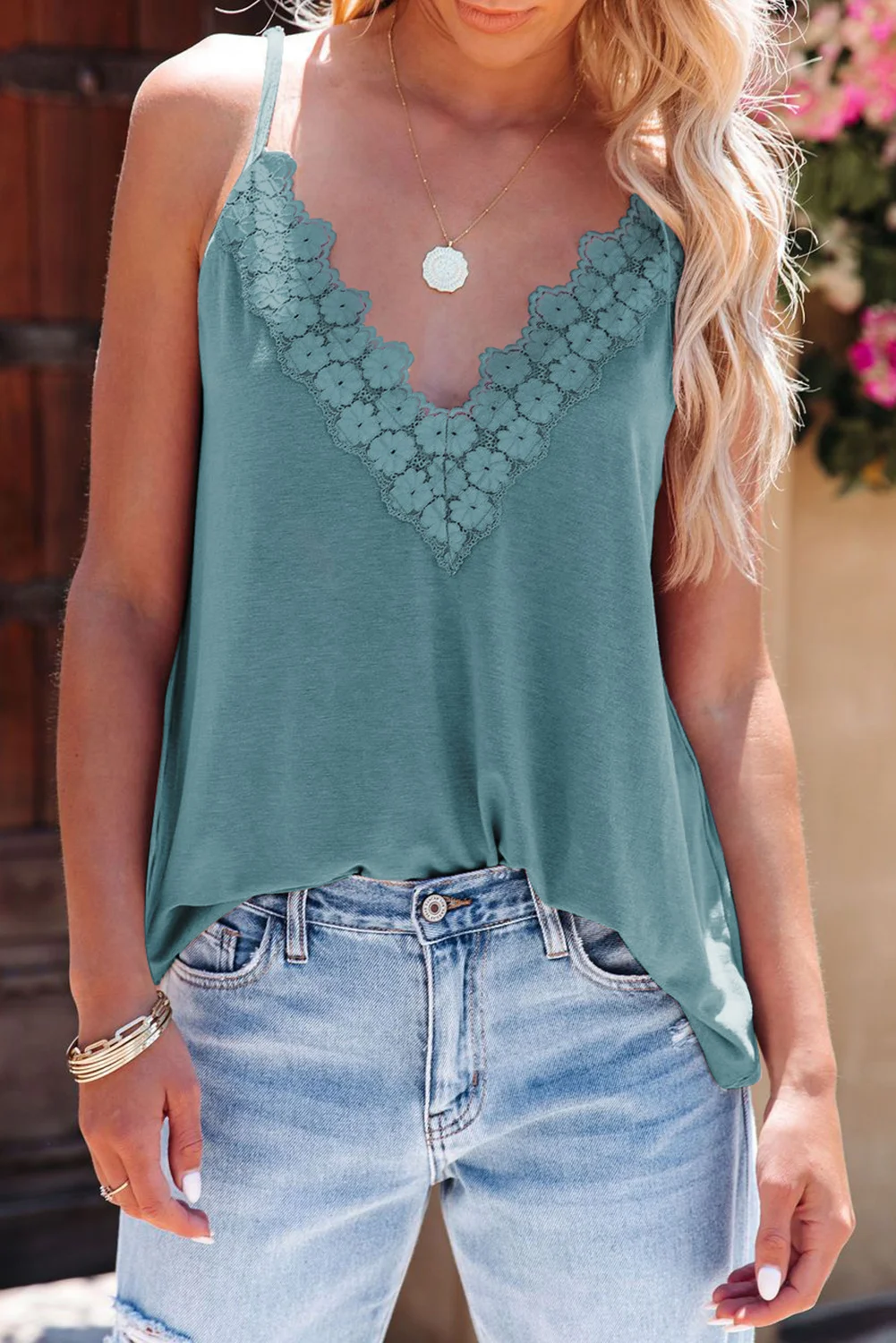 Green Lace Splicing V Neck Cami Top | IFYHOME
