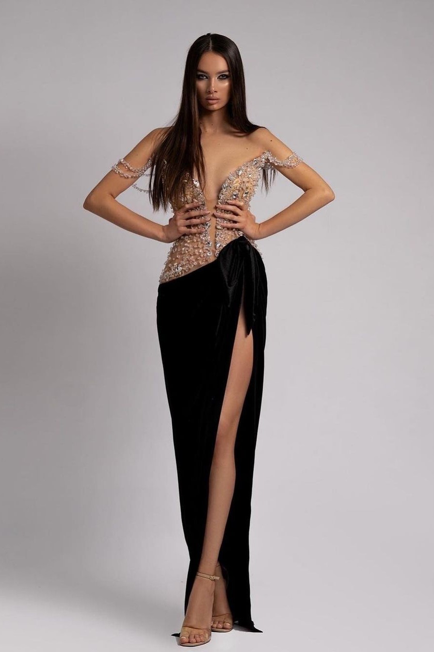 Unique Off The Shoulder Black Slit Mermaid Prom Dress With Beads | Risias
